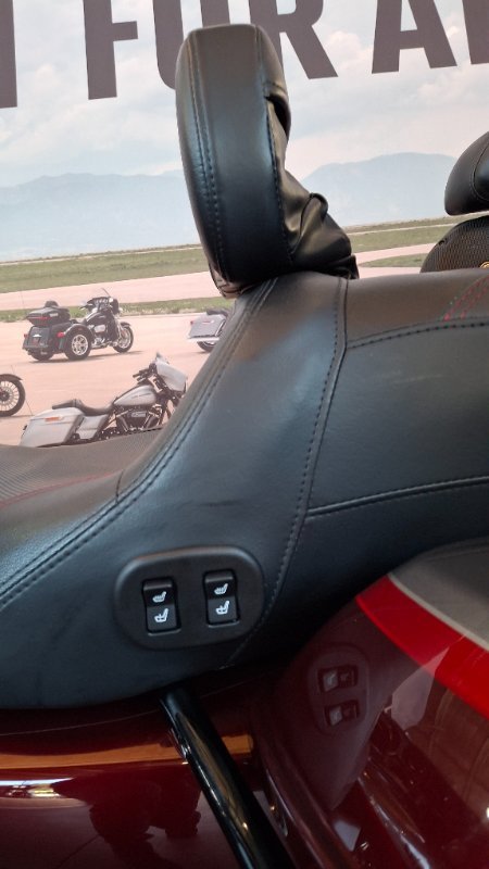 2019 Harley-davidson FLHTKSE CVO ULTRA LIMITED MAGNETIC GRAY / WINEBERRY