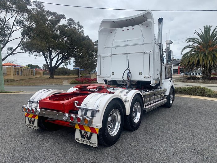 2020 Western Star 4864Fxb With 40