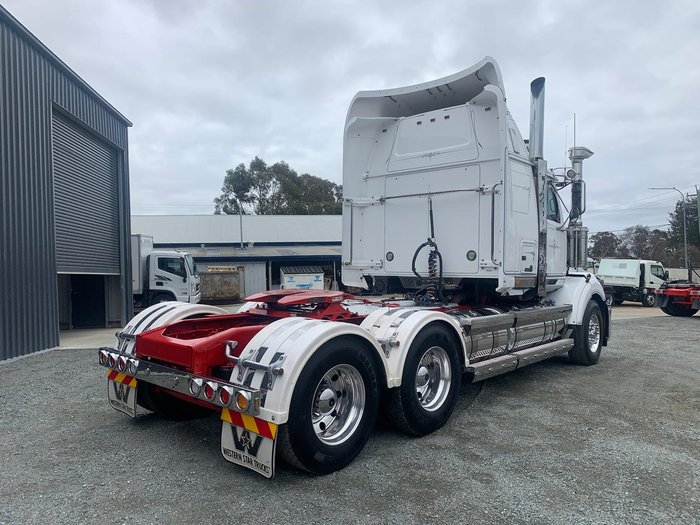2020 Western Star 4864Fxb With 40