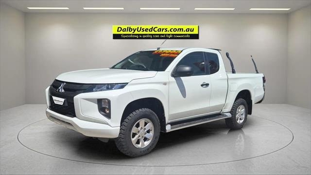 2022 Mitsubishi Triton