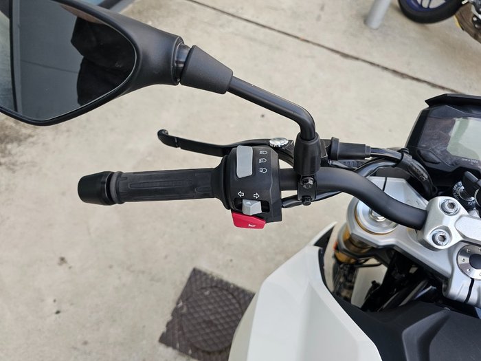 2021 BMW Motorrad G 310 R White
