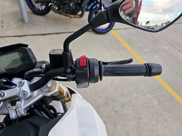 2021 BMW Motorrad G 310 R White