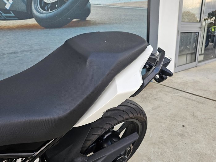 2021 BMW Motorrad G 310 R White