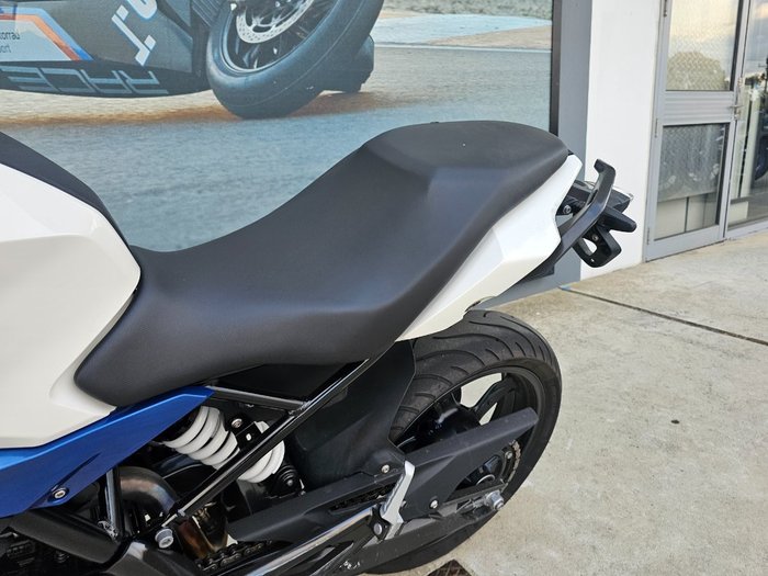 2021 BMW Motorrad G 310 R White