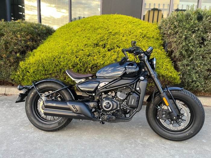 2025 CFMOTO 2025 Cf Moto 450CC 450 CL-C BOBBER NEBULA BLACK