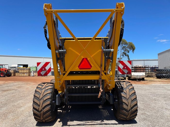 Elho Scorpio 550 Rock Picker