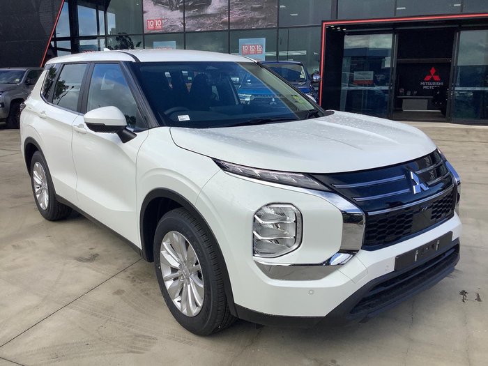 2025 Mitsubishi Outlander