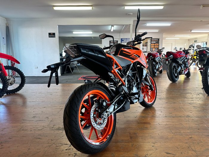 2023 Ktm 200 DUKE (ABS) Orange
