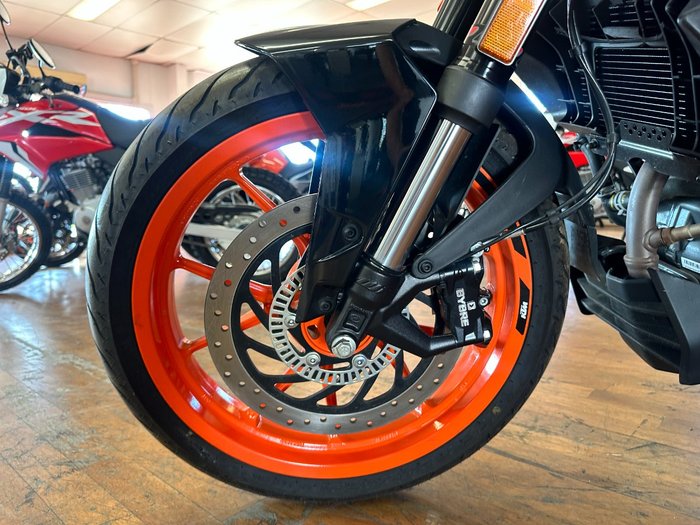 2023 Ktm 200 DUKE (ABS) Orange