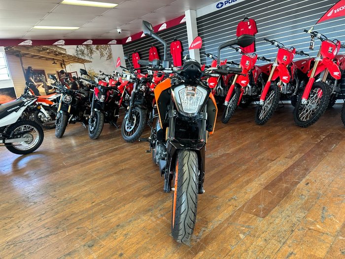 2023 Ktm 200 DUKE (ABS) Orange