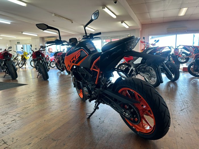 2023 Ktm 200 DUKE (ABS) Orange