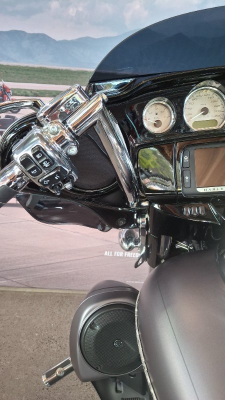 2016 Harley-davidson STREET GLIDE SPECIAL Grey