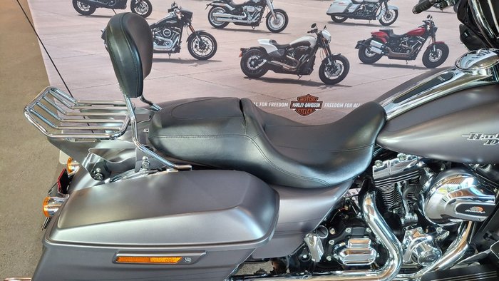 2016 Harley-davidson STREET GLIDE SPECIAL Grey