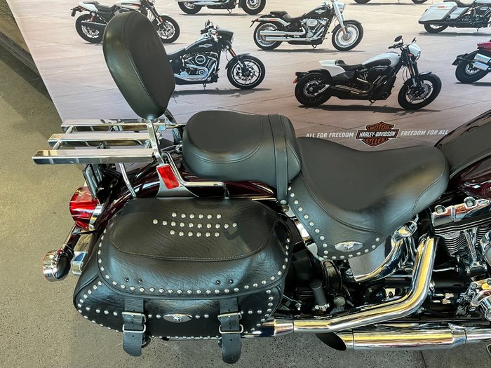 2005 Harley-davidson FLSTCI HERITAGE S/TAIL CLASSIC BLACK CHERRY