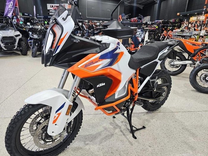 2024 KTM SUPER ADVENTURE R ORANGE