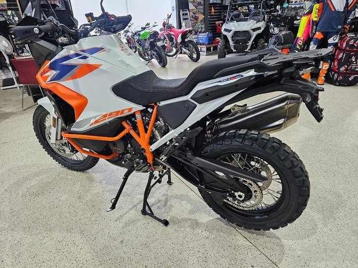 2024 KTM SUPER ADVENTURE R ORANGE