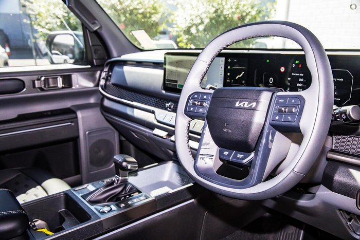 2025 Kia Tasman SX+