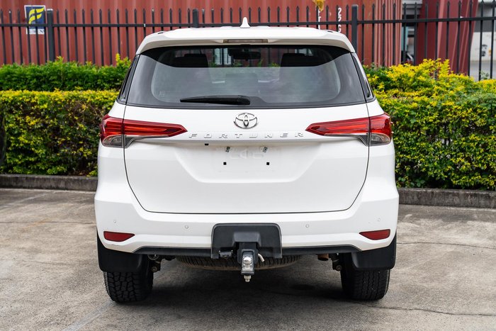 2022 Toyota Fortuner GX GUN156R 4X4 Dual Range Glacier White