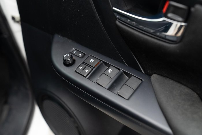 2022 Toyota Fortuner GX GUN156R 4X4 Dual Range Glacier White