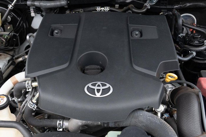 2022 Toyota Fortuner GX GUN156R 4X4 Dual Range Glacier White