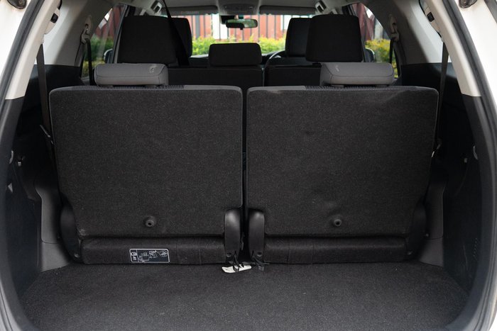 2022 Toyota Fortuner GX GUN156R 4X4 Dual Range Glacier White