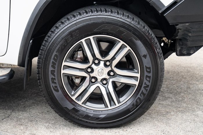 2022 Toyota Fortuner GX GUN156R 4X4 Dual Range Glacier White