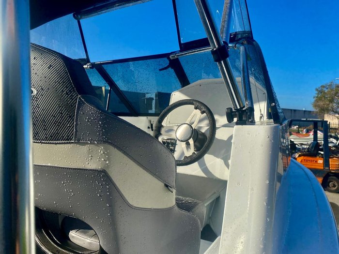 2023 Stessl 530 Bluewater Runabout