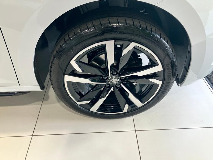 2025 SKODA Kamiq 110TSI Monte Carlo NW MY25 Moon White