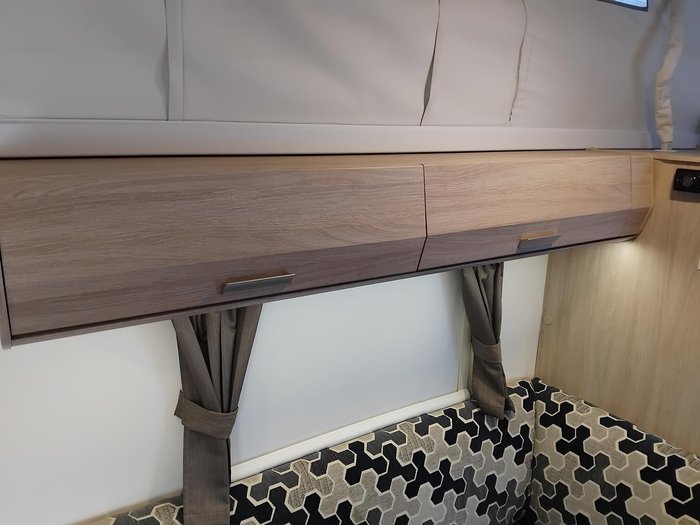 2016 Jayco Journey Couples Pop Top 17.6Ft Sperate Toilet And Shower