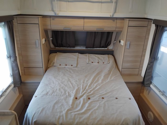 2016 Jayco Journey Couples Pop Top 17.6Ft Sperate Toilet And Shower