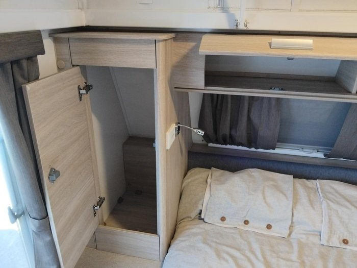 2016 Jayco Journey Couples Pop Top 17.6Ft Sperate Toilet And Shower