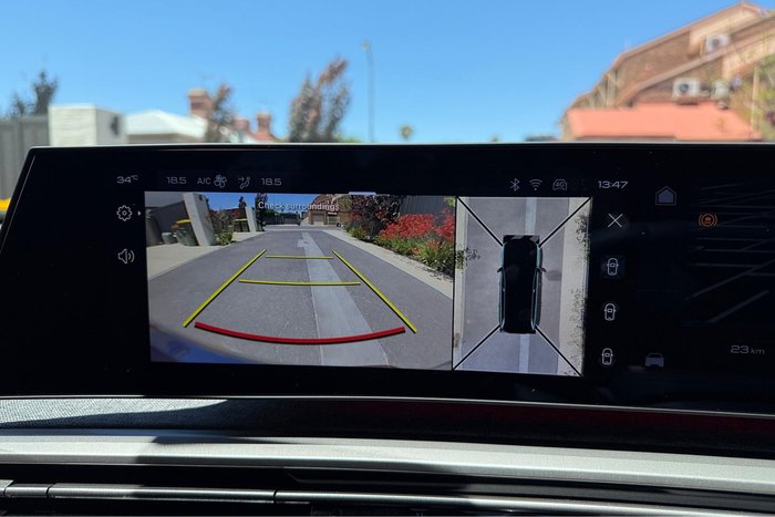 2025 Peugeot 5008 GT Premium Hybrid