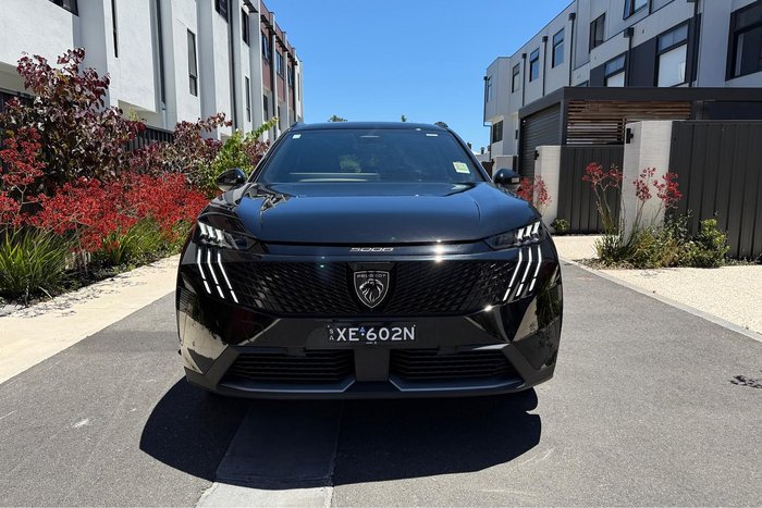 2025 Peugeot 5008 GT Premium Hybrid