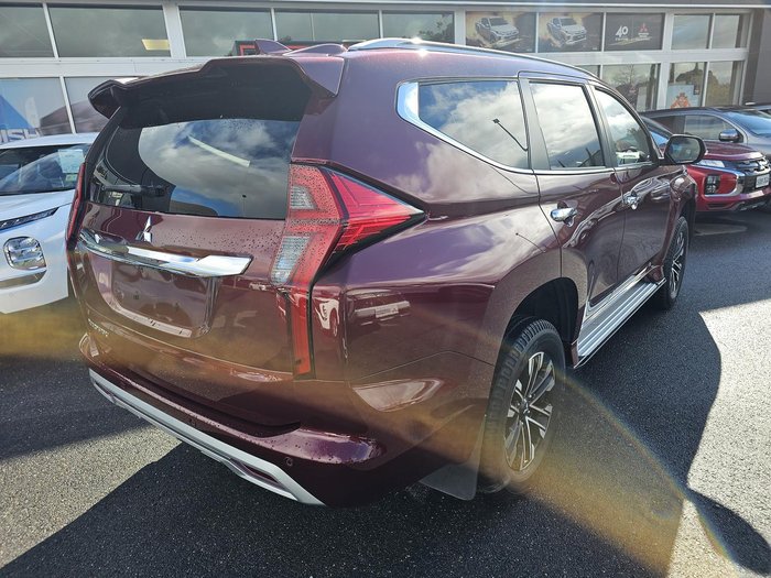 2024 Mitsubishi Pajero Sport GLS