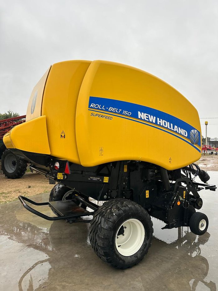 2020 New Holland Rb150 YELLOW
