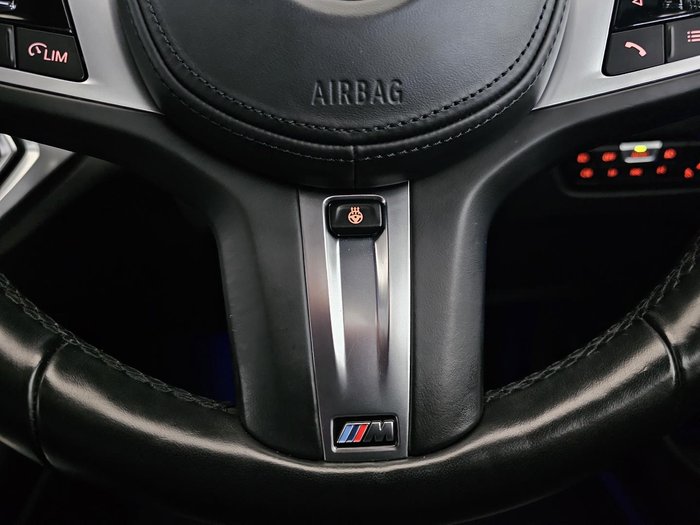2022 BMW 3 Series 330i M Sport G20 Black Sapphire