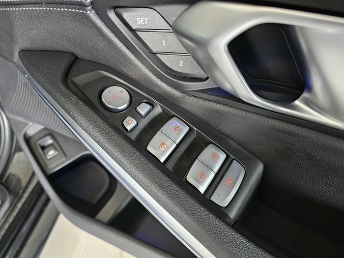 2022 BMW 3 Series 330i M Sport G20 Black Sapphire