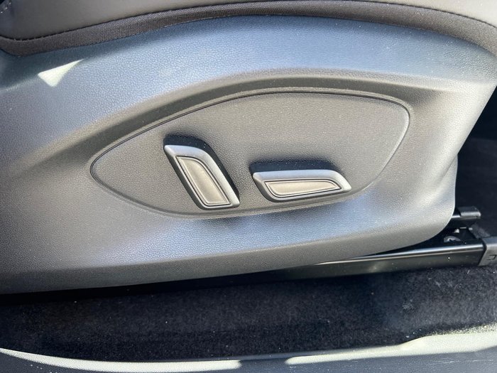 2025 MG ZS Essence Hybrid+ ZS32 MY25 Dover White
