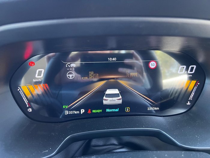 2025 MG ZS Essence Hybrid+