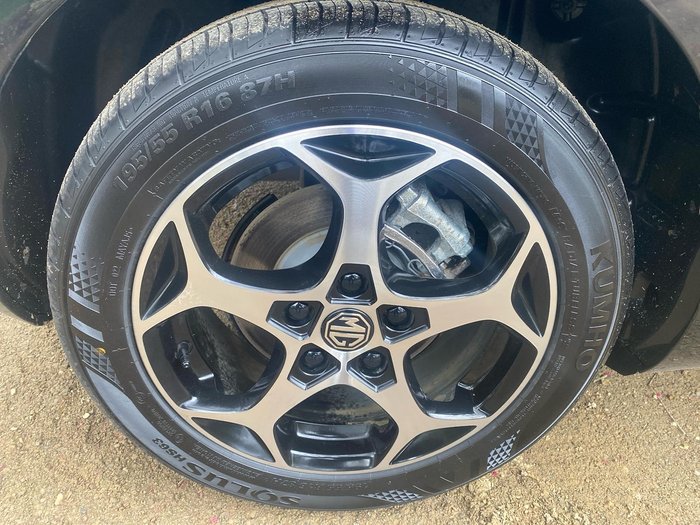 2025 MG MG3 Essence MY25.5 Black Pearl