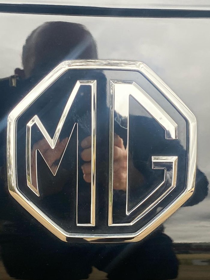 2025 MG MG3 Essence MY25.5 Black Pearl