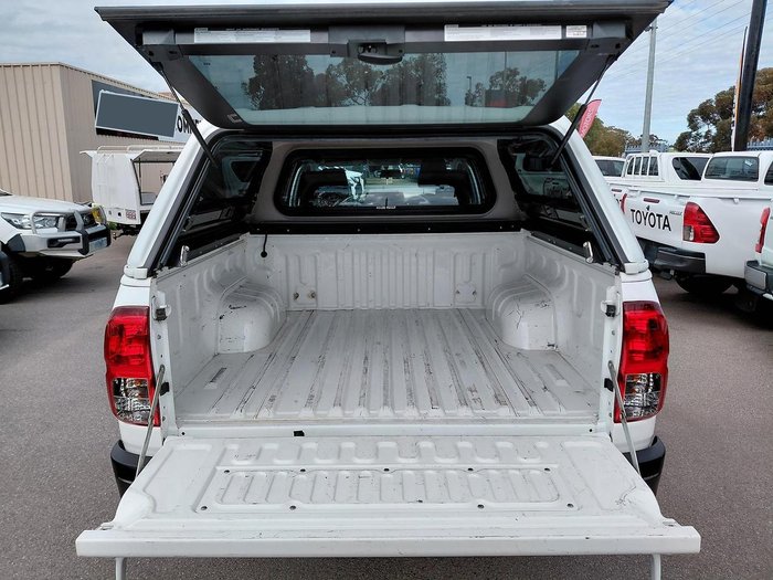 2022 Toyota Hilux Workmate