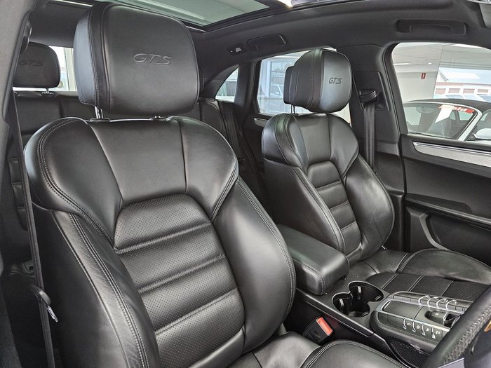 2017 Porsche Macan GTS 95B MY18 AWD White