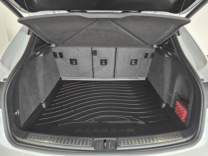 2017 Porsche Macan GTS 95B MY18 AWD White