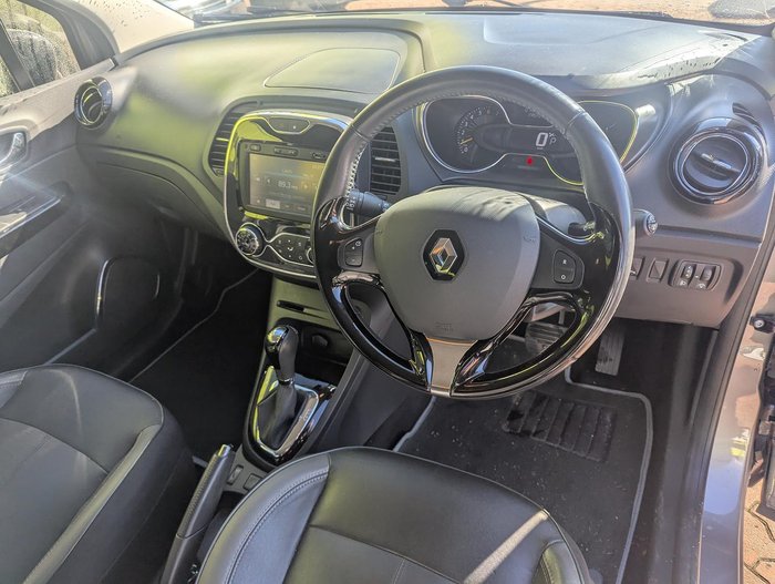 2016 Renault Captur Dynamique J87 Mercury Grey