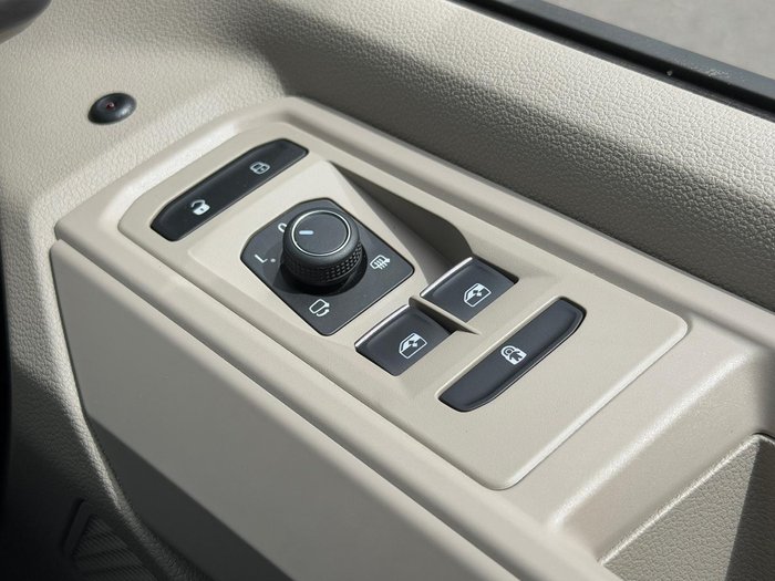 2025 Volkswagen Multivan TDI360 Life