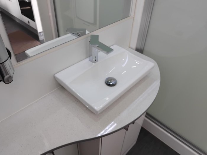 2016 New Age Caravans 23Ft Oz Classic With Full Ensuite And Recliner Lounge Chairs