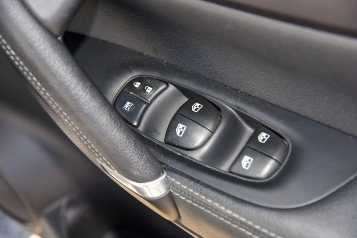2020 Nissan QASHQAI ST-L J11 Series 3 MY20 Ivory Pearl