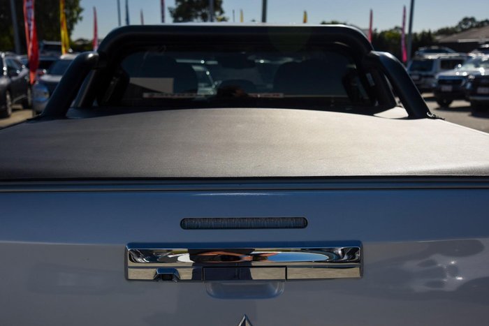 2020 Mitsubishi Triton GLX-R MR MY20 4X4 Dual Range White