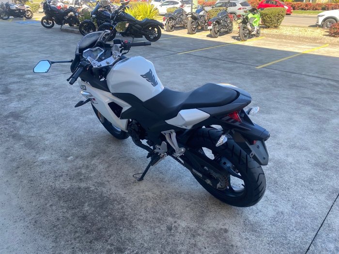 2021 BRAAAP MOTO 3 White